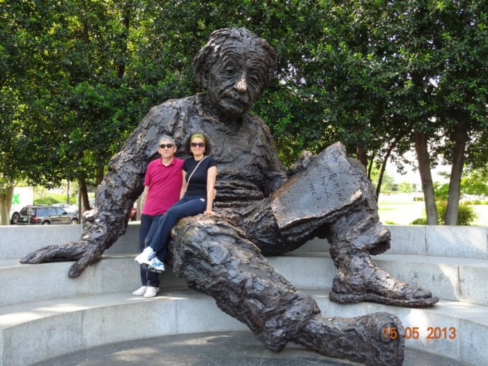 Albert Einstein Memorial